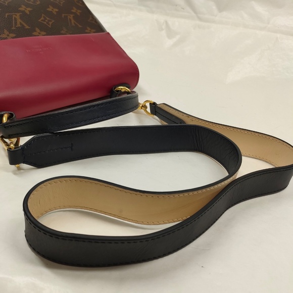 Louis Vuitton Cluny BB Monogram with Red Leather - Picture 8 of 12